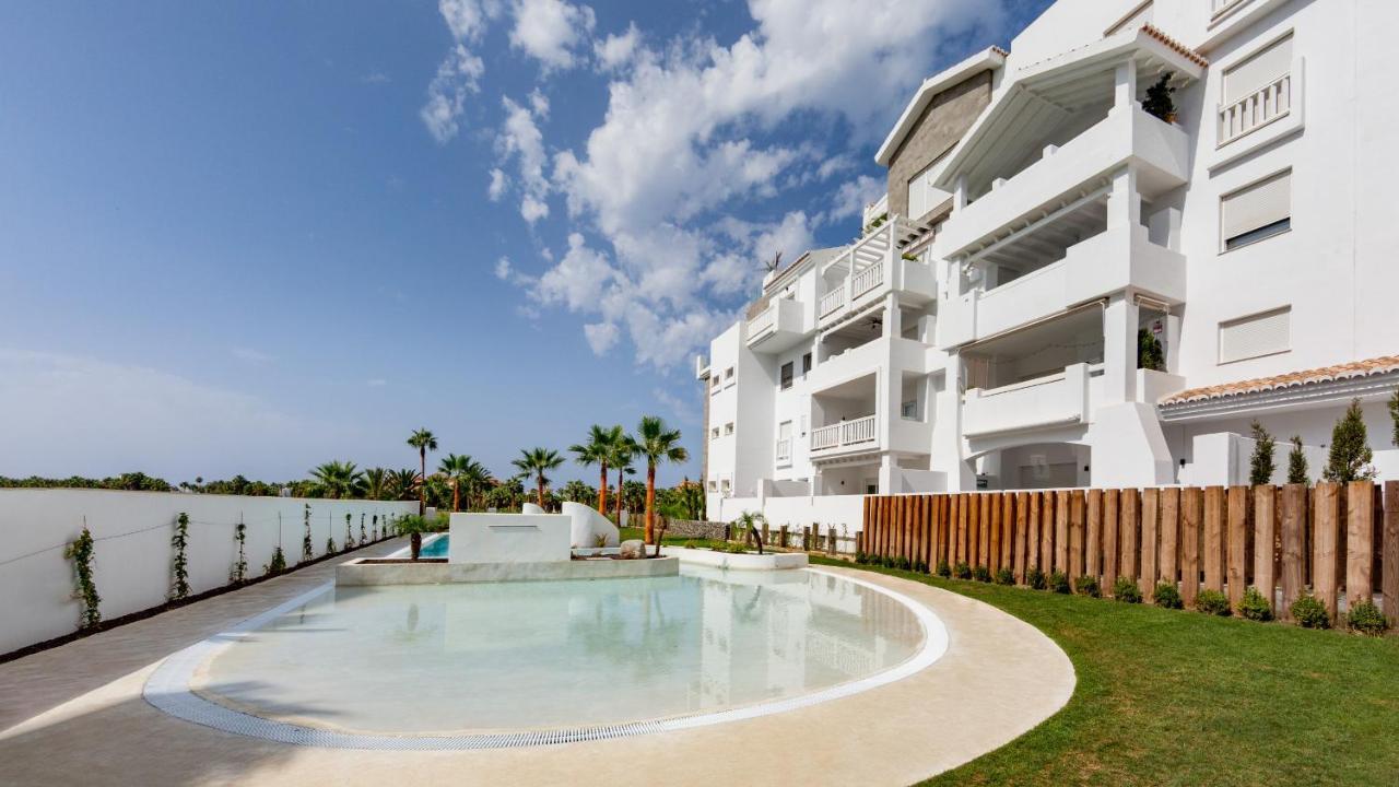 Homity Holidays - Playa Granada - Marina Golf Мотриль Экстерьер фото