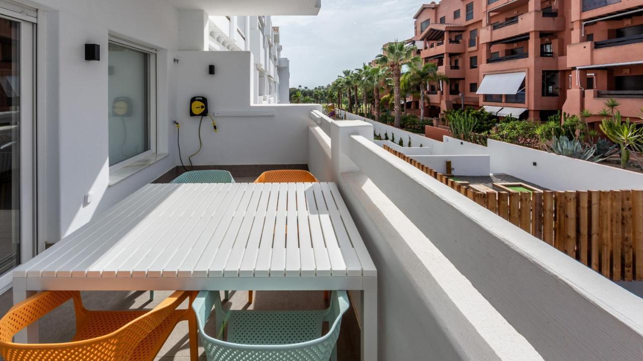 Homity Holidays - Playa Granada - Marina Golf Мотриль Экстерьер фото